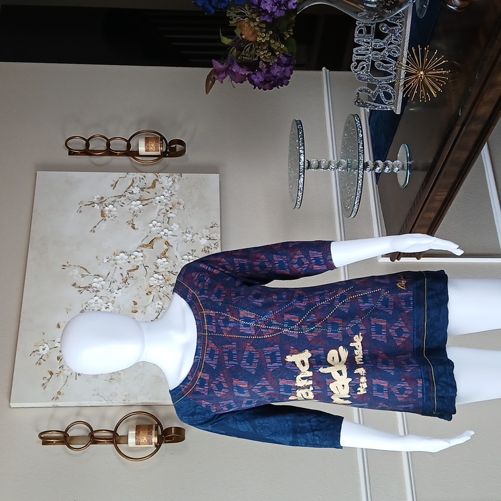 Desigual Women's Blue and Gold Graphic 3/4 Sleeves Top. Size L